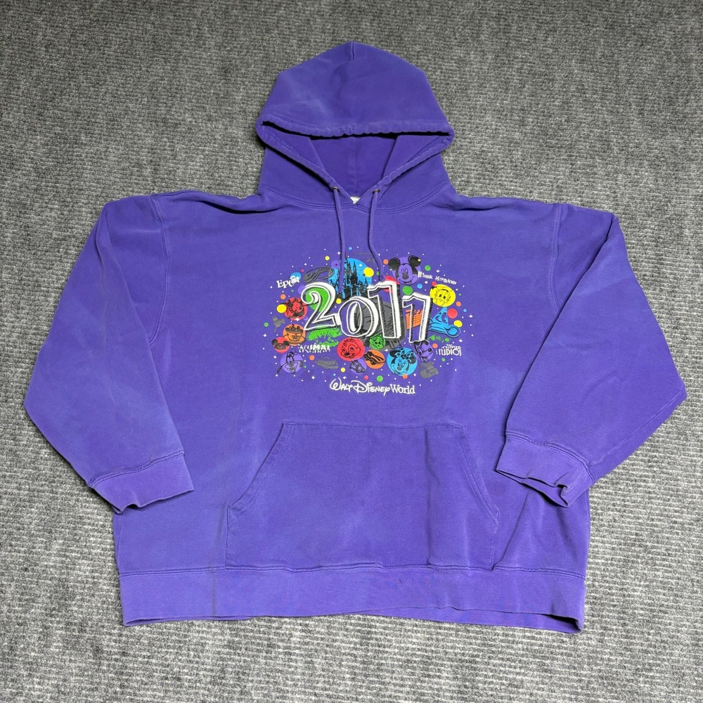 Disney World 2011 Purple Hoodie Sweatshirt Graphic Print Magic Kingdom Epcot‎ XL